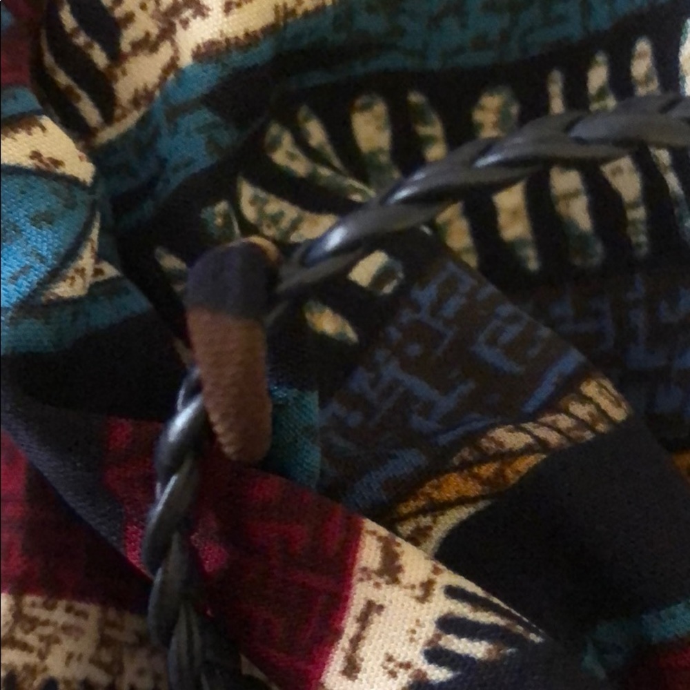 Strapless Patterned Top - Picture 4 of 8